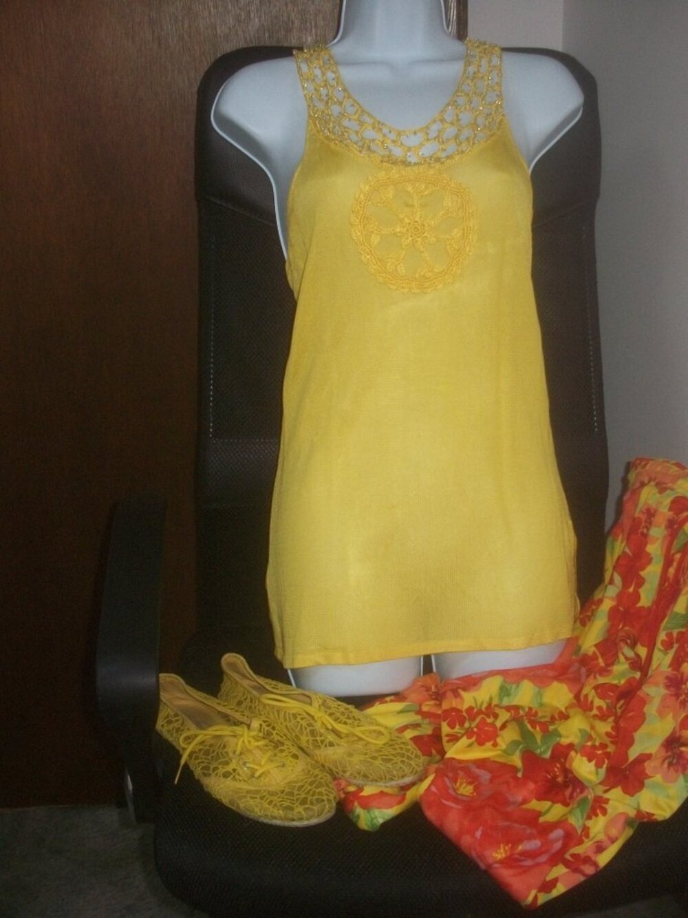 womens Silk embroidered top.Beaded bling.crochet.size medium